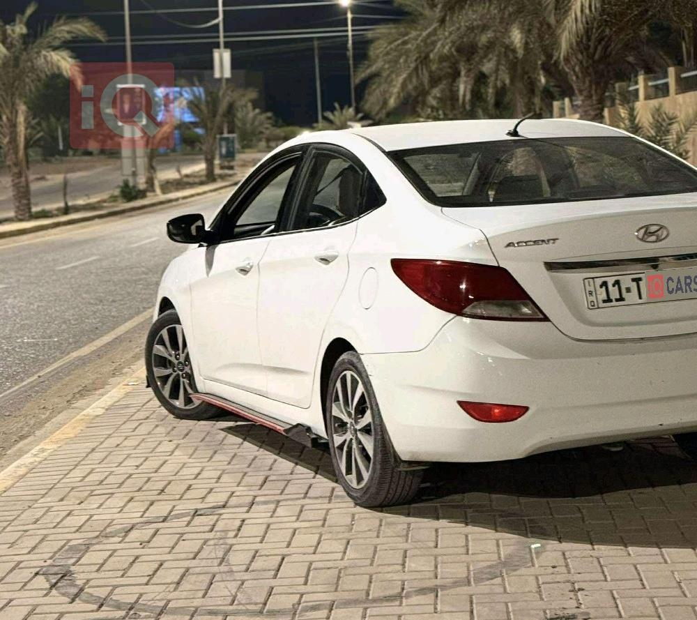 هیوندای ئەکسنت